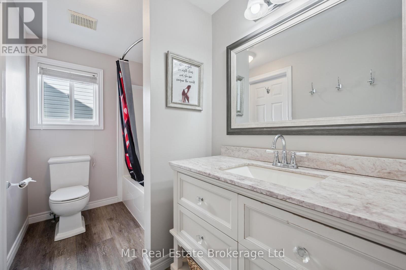 25 Mackay Street, Guelph, Ontario  N1E 7H3 - Photo 24 - X12432374