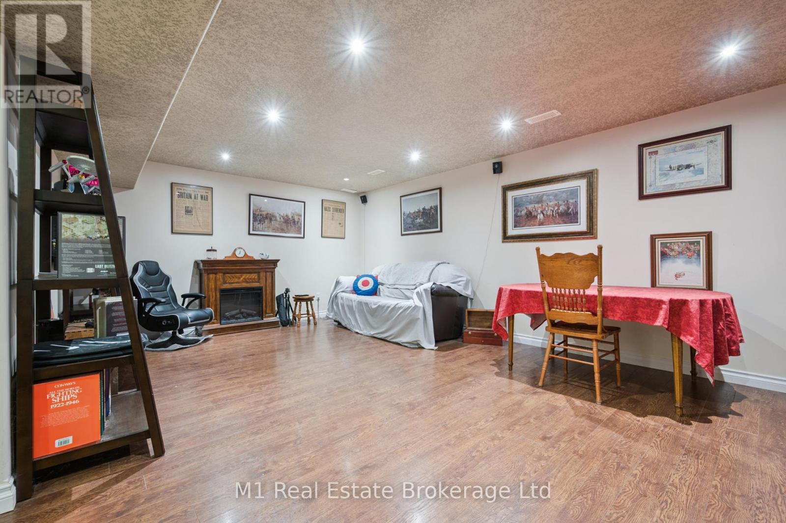 25 Mackay Street, Guelph, Ontario  N1E 7H3 - Photo 28 - X12432374