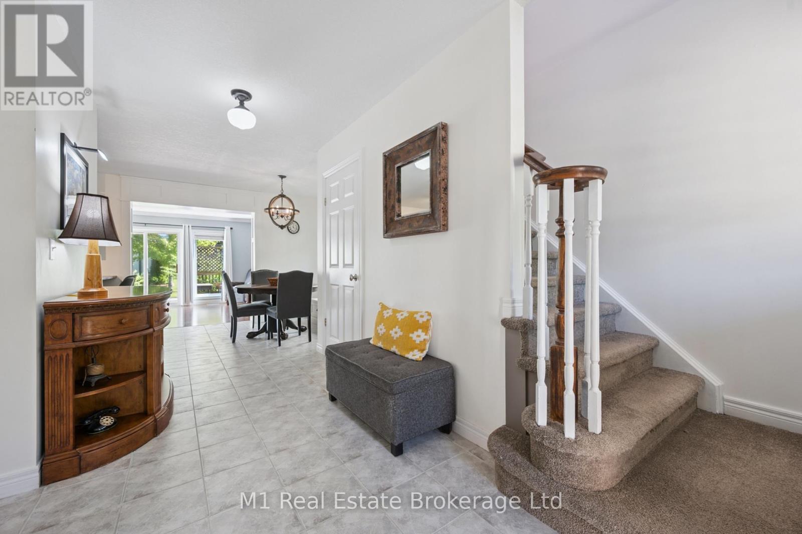 25 Mackay Street, Guelph, Ontario  N1E 7H3 - Photo 7 - X12432374