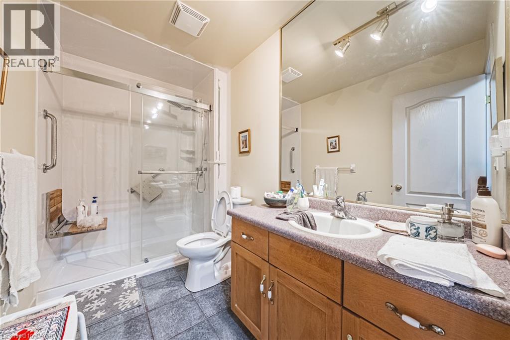 85 Edgewater Drive Unit# 6, Stoney Creek, Ontario  L8E 4Z2 - Photo 25 - 40774442