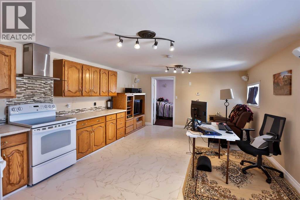 328 Railway Avenue, Travers, Alberta  T0L 1G0 - Photo 33 - A2143158