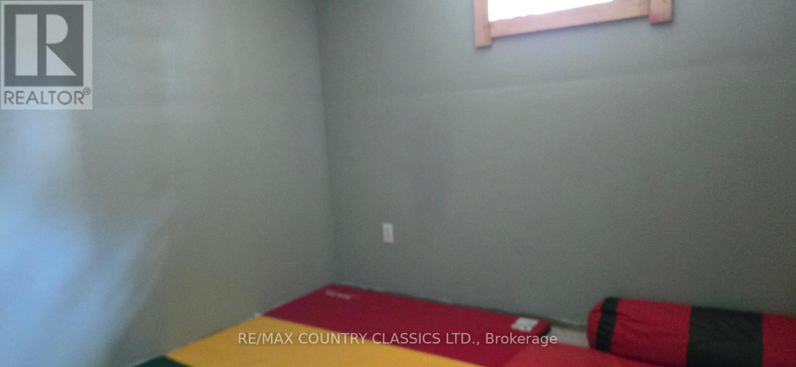 7 Hemlock Street, Highlands East, Ontario  K0L 1M0 - Photo 9 - X12432373