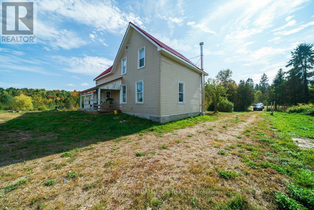 5948 Ardoch Road, North Frontenac, Ontario  K0H 1C0 - Photo 33 - X12432376