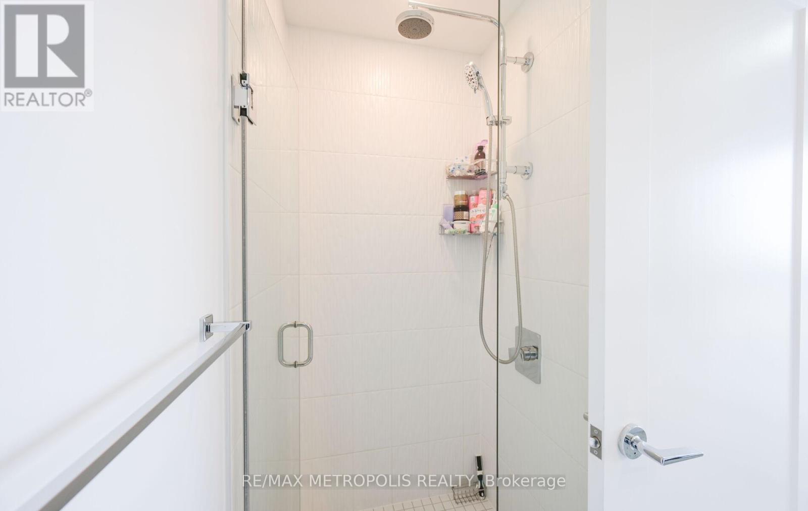 2808 - 70 Annie Craig Drive, Toronto, Ontario  M8V 0G2 - Photo 18 - W12432250