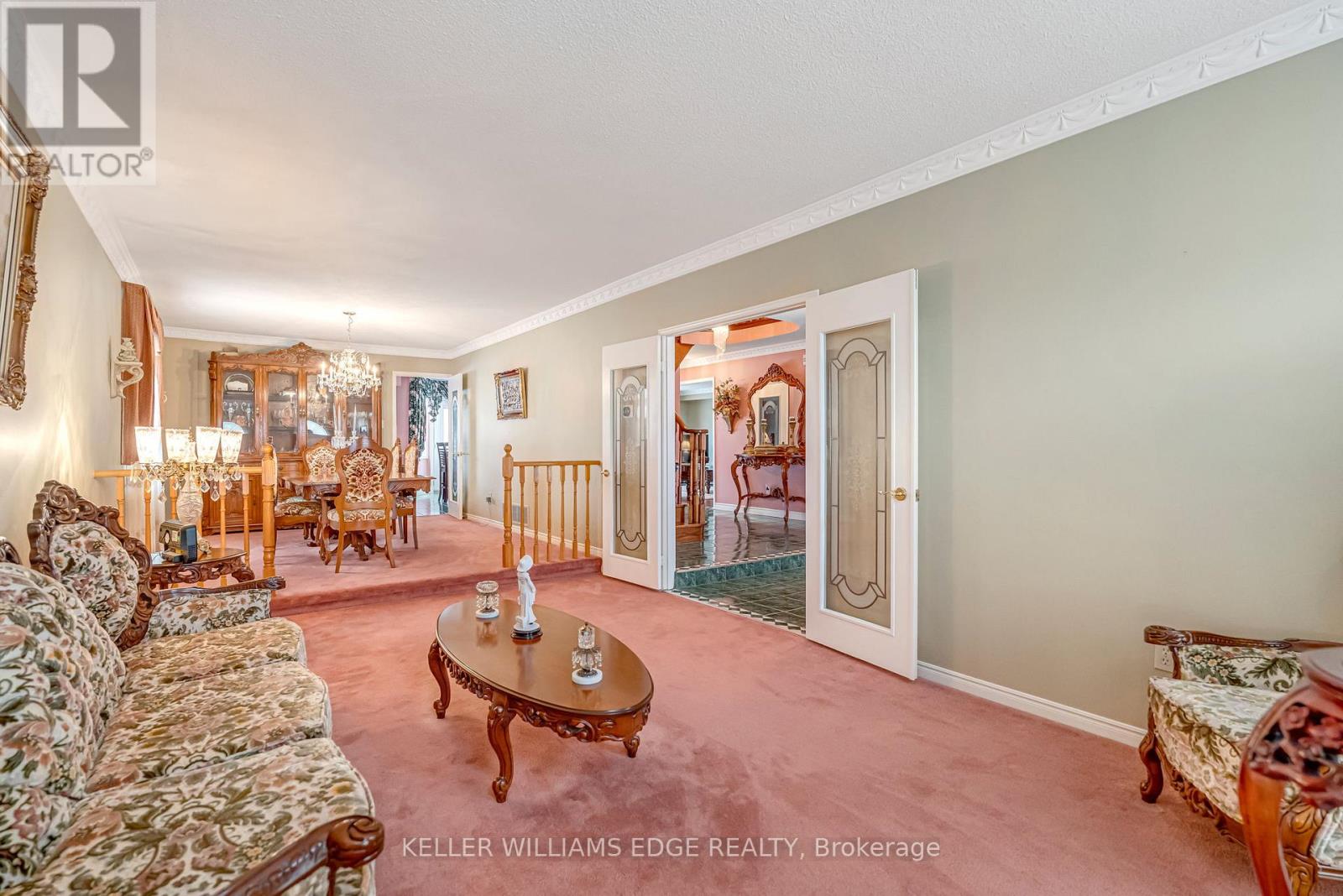51 Corkett Drive, Brampton (Northwood Park), Ontario  L6X 3G1 - Photo 8 - W12432264