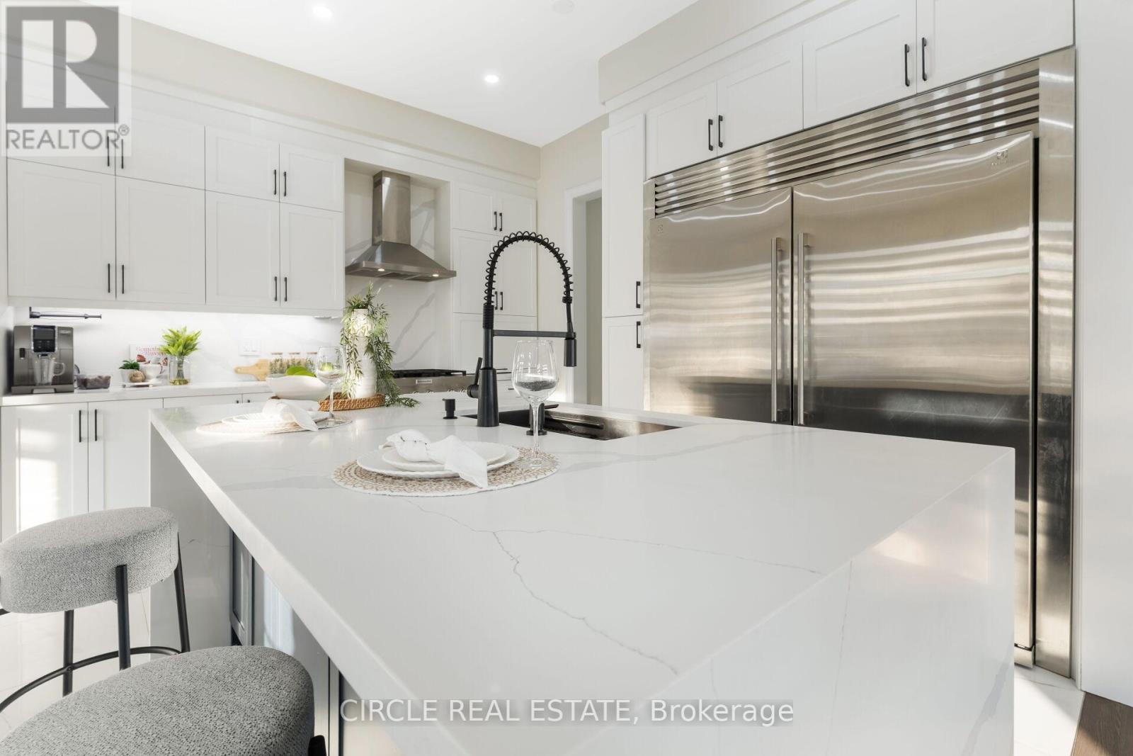 3419 Sixth Line, Oakville, Ontario  L6H 0Y7 - Photo 16 - W12432266