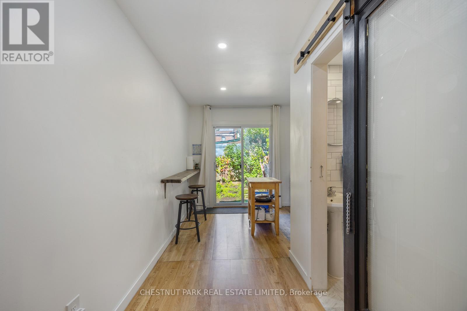 62 Garnet Avenue, Toronto, Ontario  M6G 1V7 - Photo 17 - W12432298