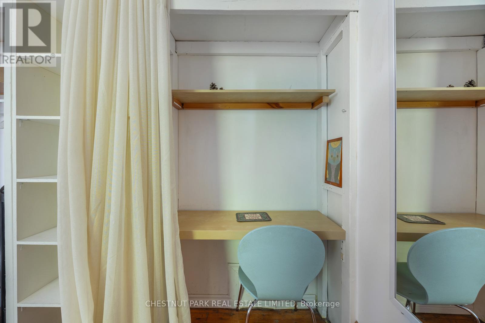 62 Garnet Avenue, Toronto, Ontario  M6G 1V7 - Photo 33 - W12432298