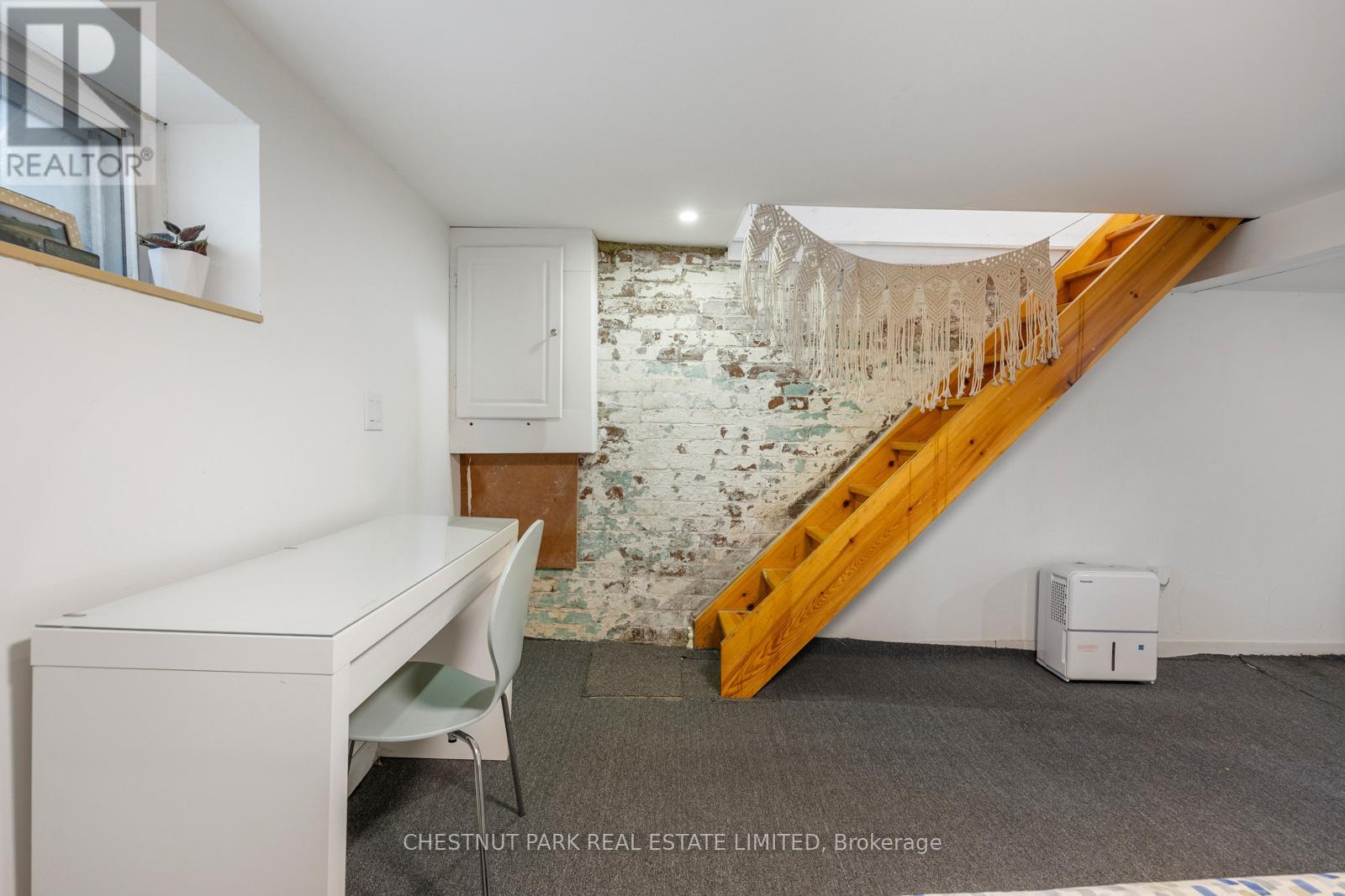 62 Garnet Avenue, Toronto, Ontario  M6G 1V7 - Photo 41 - W12432298