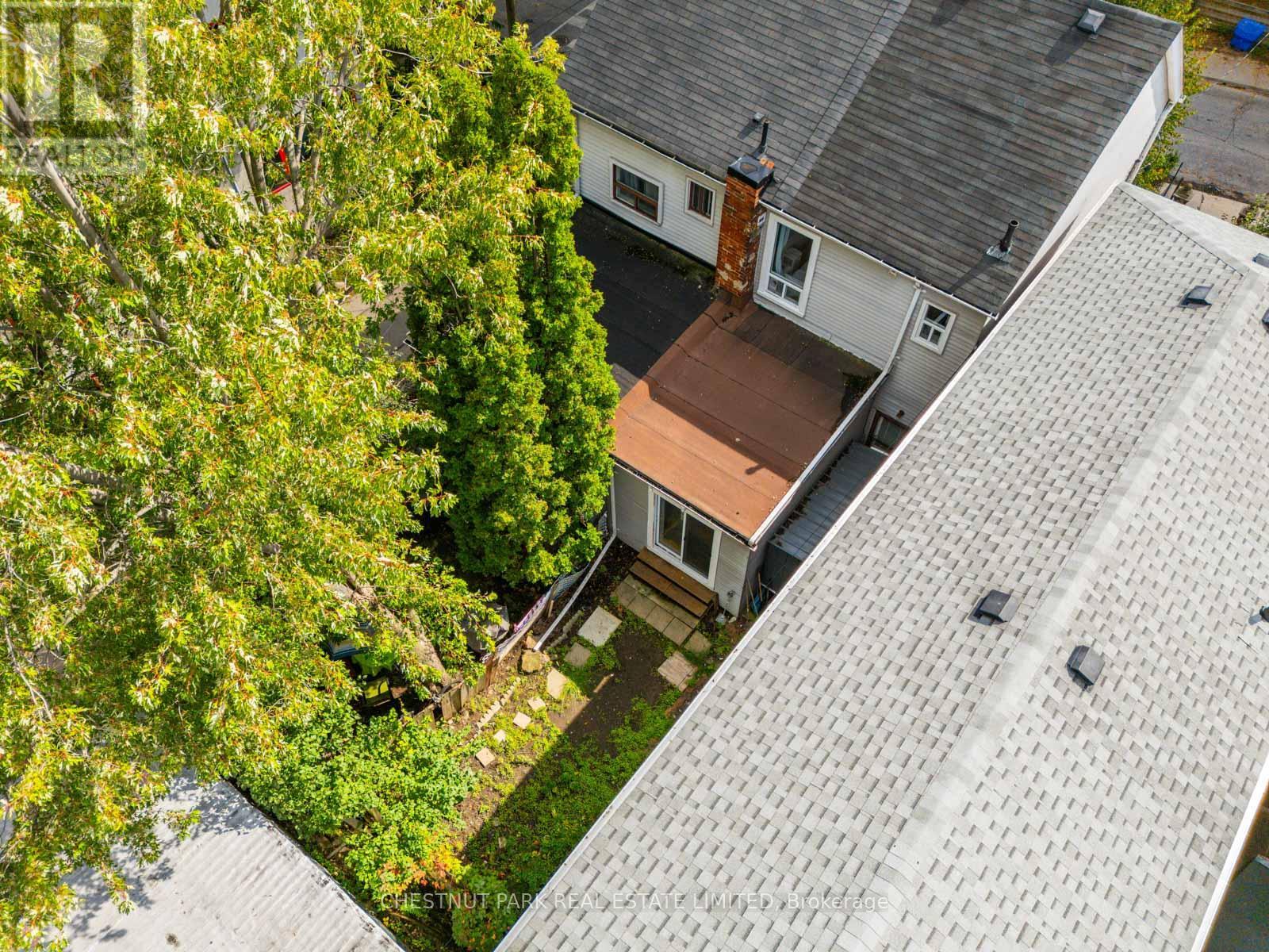62 Garnet Avenue, Toronto, Ontario  M6G 1V7 - Photo 48 - W12432298