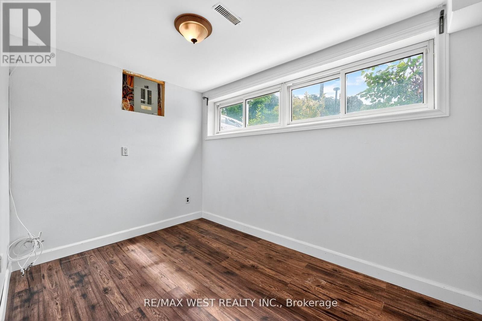 54 Barker Avenue, Toronto, Ontario  M9V 4A1 - Photo 25 - W12432305