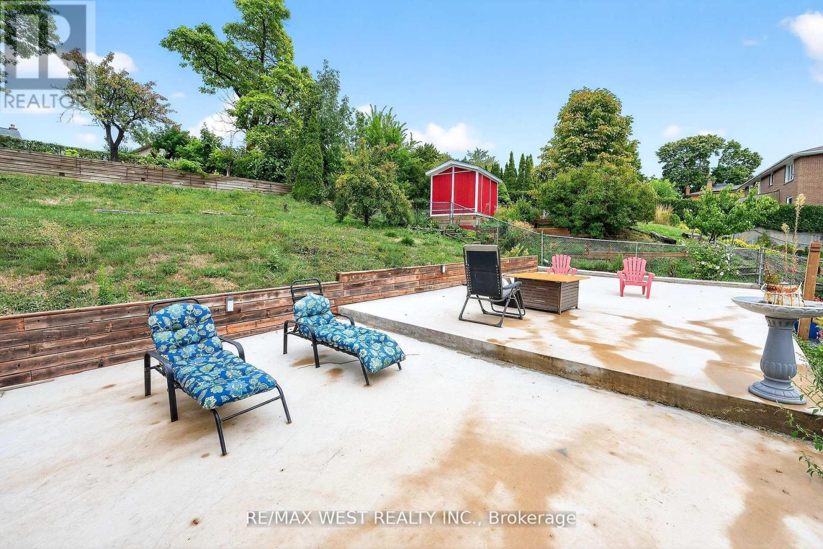 54 Barker Avenue, Toronto, Ontario  M9V 4A1 - Photo 31 - W12432305