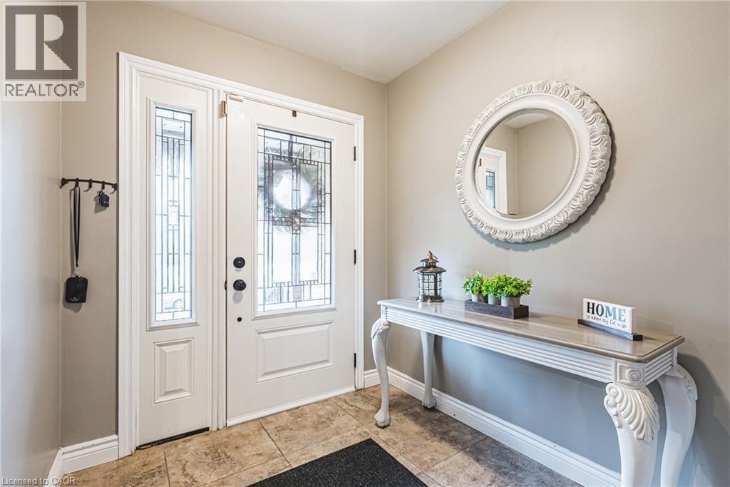 477 Queen Victoria Drive, Hamilton, Ontario  L8W 1G7 - Photo 5 - 40774466
