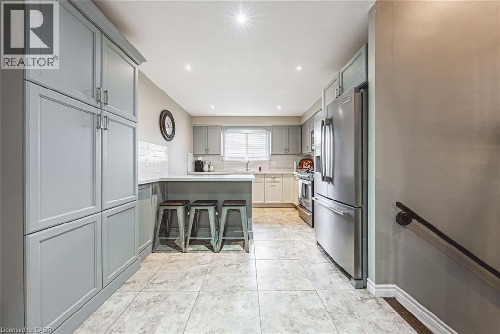 477 Queen Victoria Drive, Hamilton, Ontario  L8W 1G7 - Photo 13 - 40774466