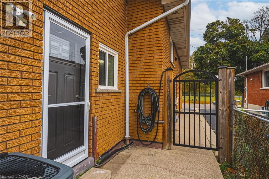 477 Queen Victoria Drive, Hamilton, Ontario  L8W 1G7 - Photo 42 - 40774466