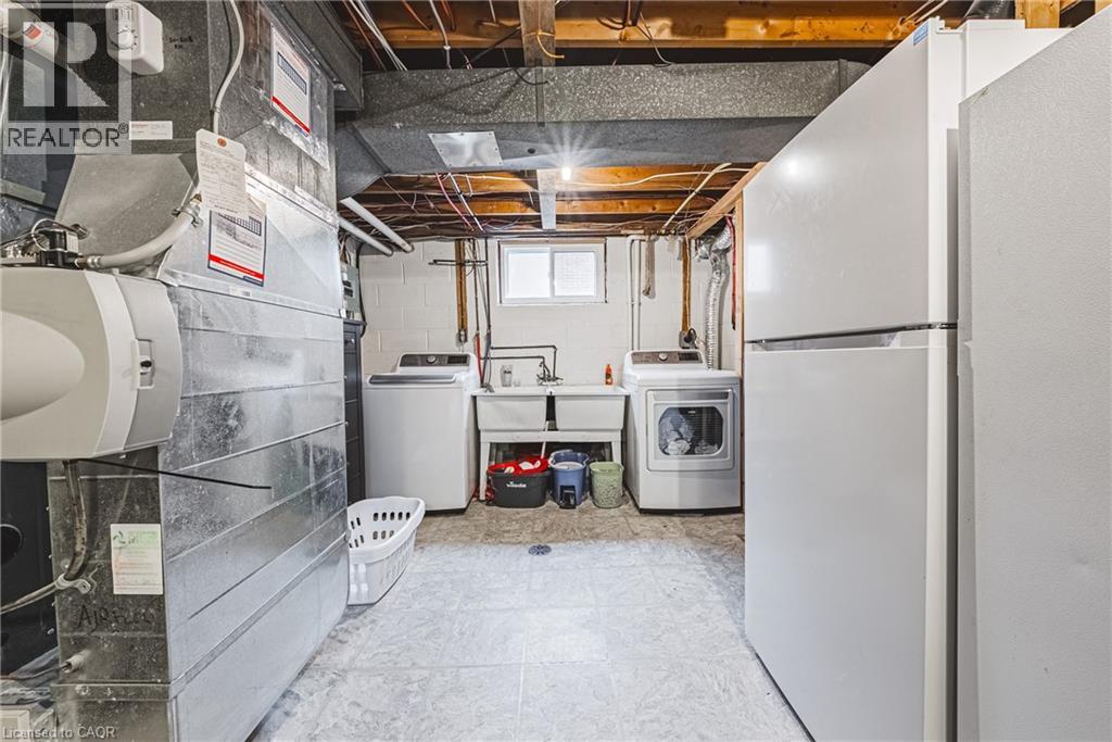 477 Queen Victoria Drive, Hamilton, Ontario  L8W 1G7 - Photo 39 - 40774466
