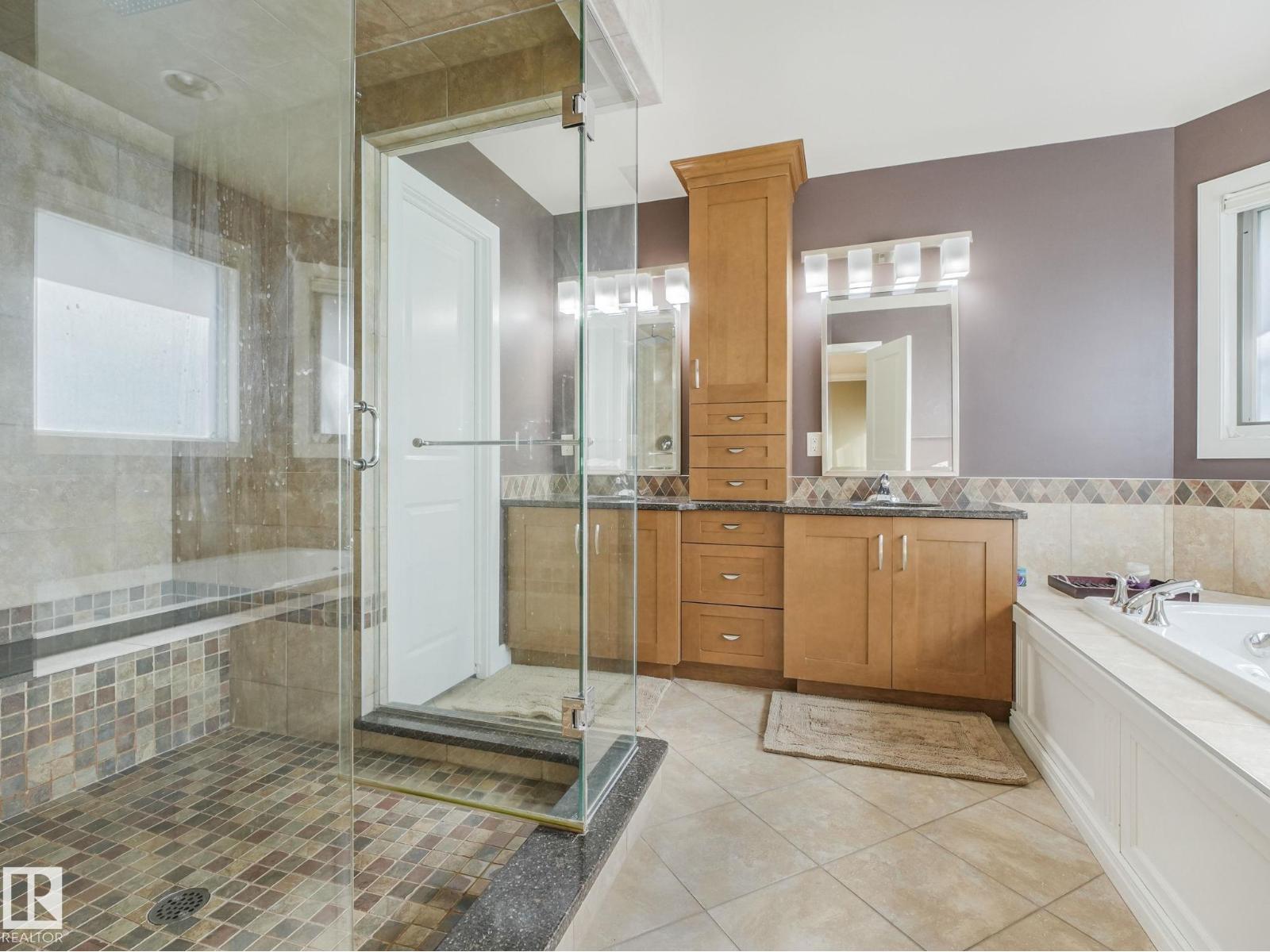 2408 Martell Cr Nw, Edmonton, Alberta  T6R 0C7 - Photo 42 - E4459960