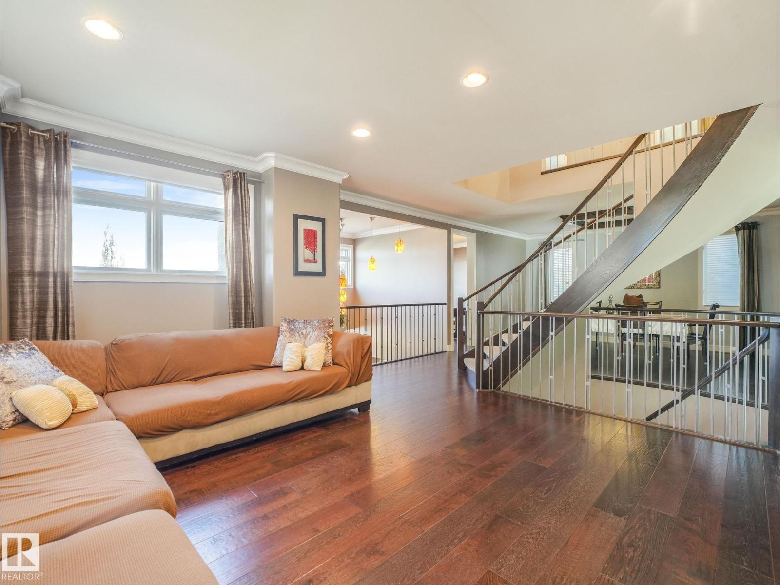 2408 Martell Cr Nw, Edmonton, Alberta  T6R 0C7 - Photo 9 - E4459960