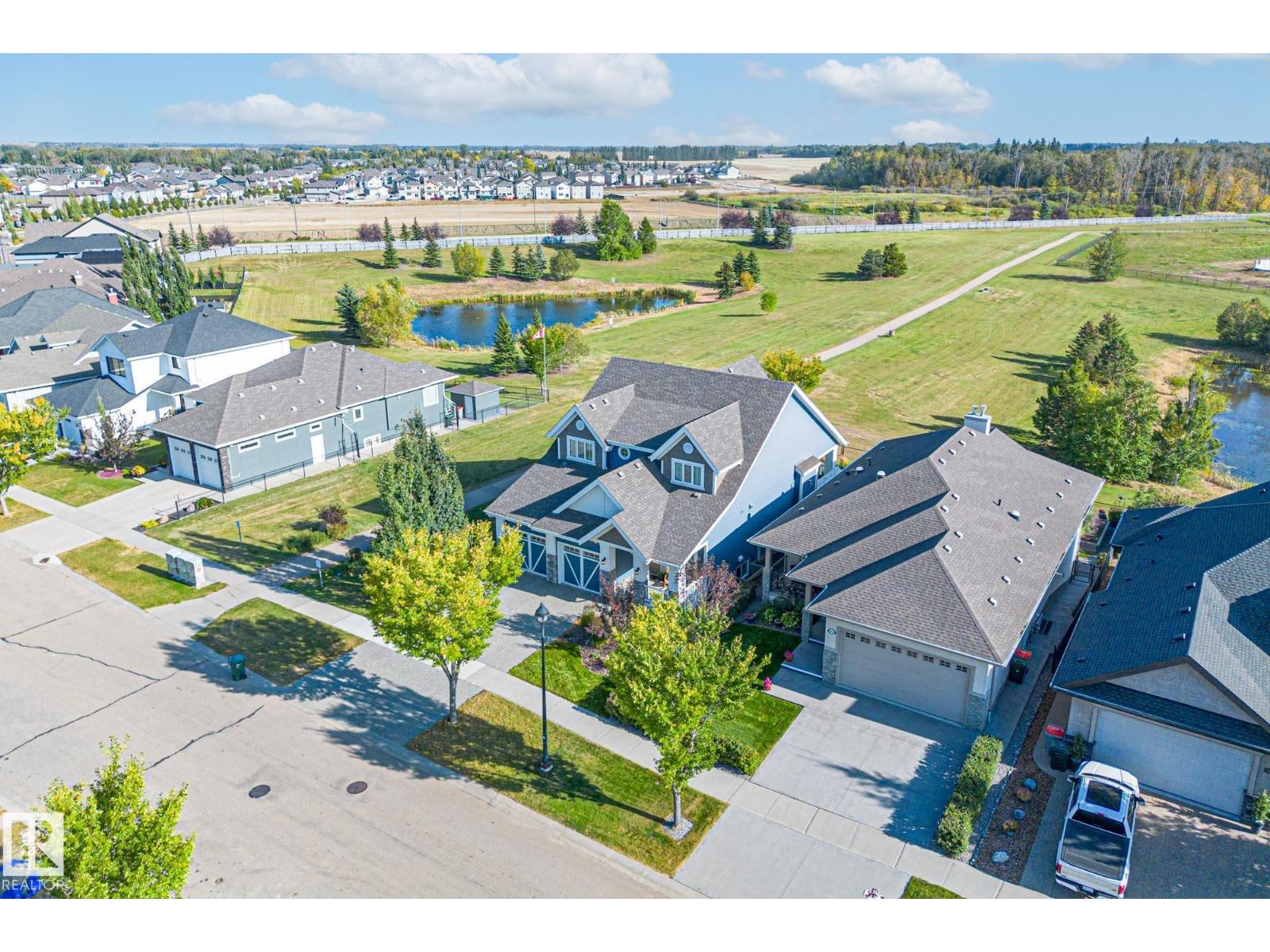 1020 Genesis Lake Bv, Stony Plain, Alberta  T7Z 0G3 - Photo 4 - E4459868