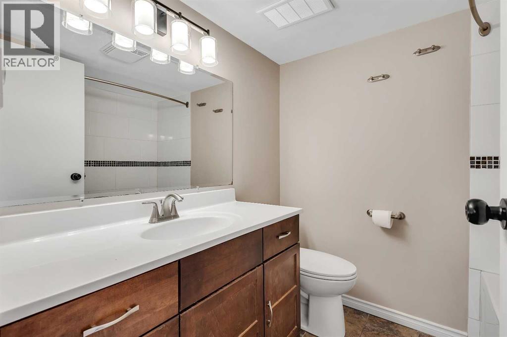 105 Fonda Court Se, Calgary, Alberta  T2A 6B5 - Photo 14 - A2251955