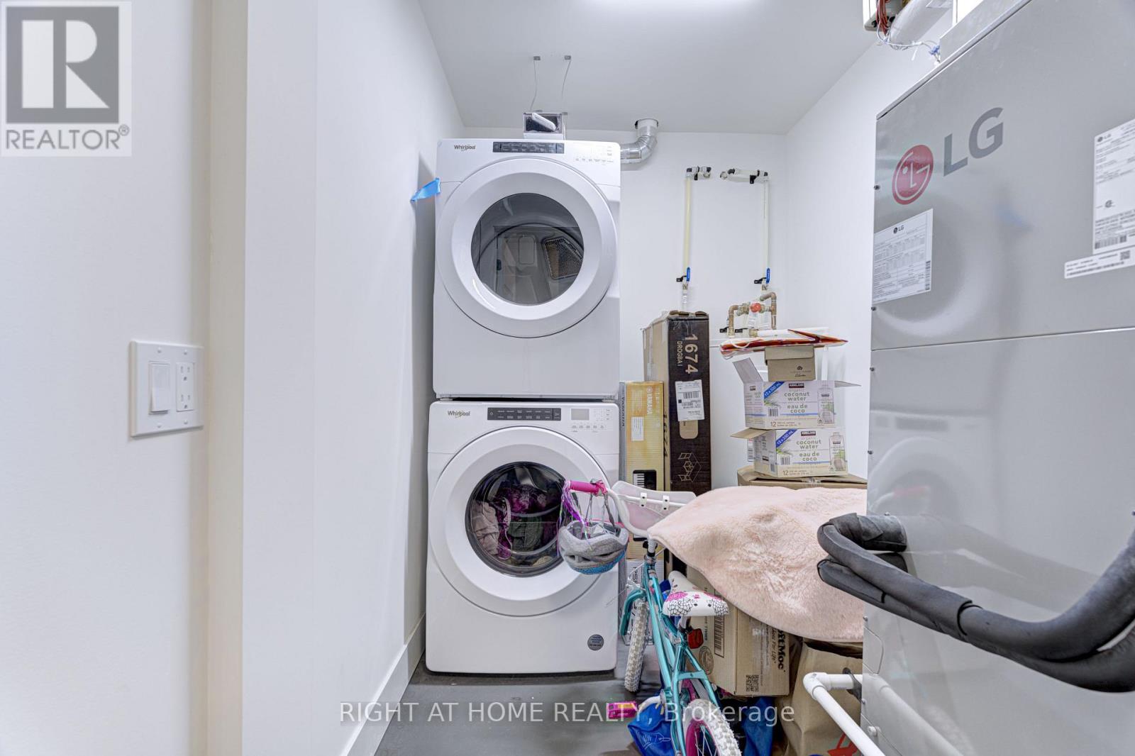 304 - 1201 Lackner Place, Kitchener, Ontario  N2A 4G3 - Photo 20 - X12432294