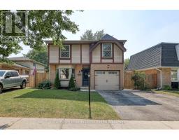 9 Edmunds Crescent, London South (South T), Ca