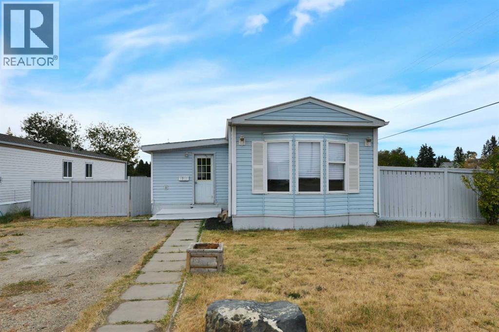 1911 20 Street, Delburne, Alberta  T0M 0V0 - Photo 1 - A2260704