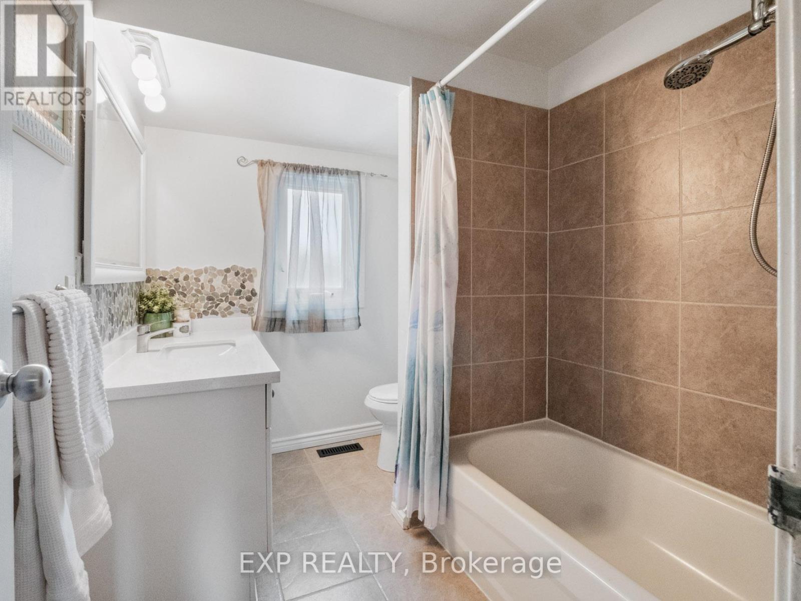 45 - 6767 Thorold Stone Road, Niagara Falls, Ontario  L2J 3W9 - Photo 21 - X12432116