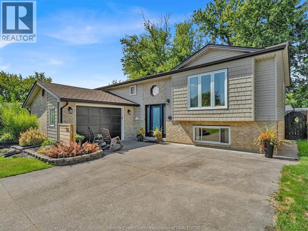 MLS# 25024721: 26 KINGSWAY, Essex, Canada