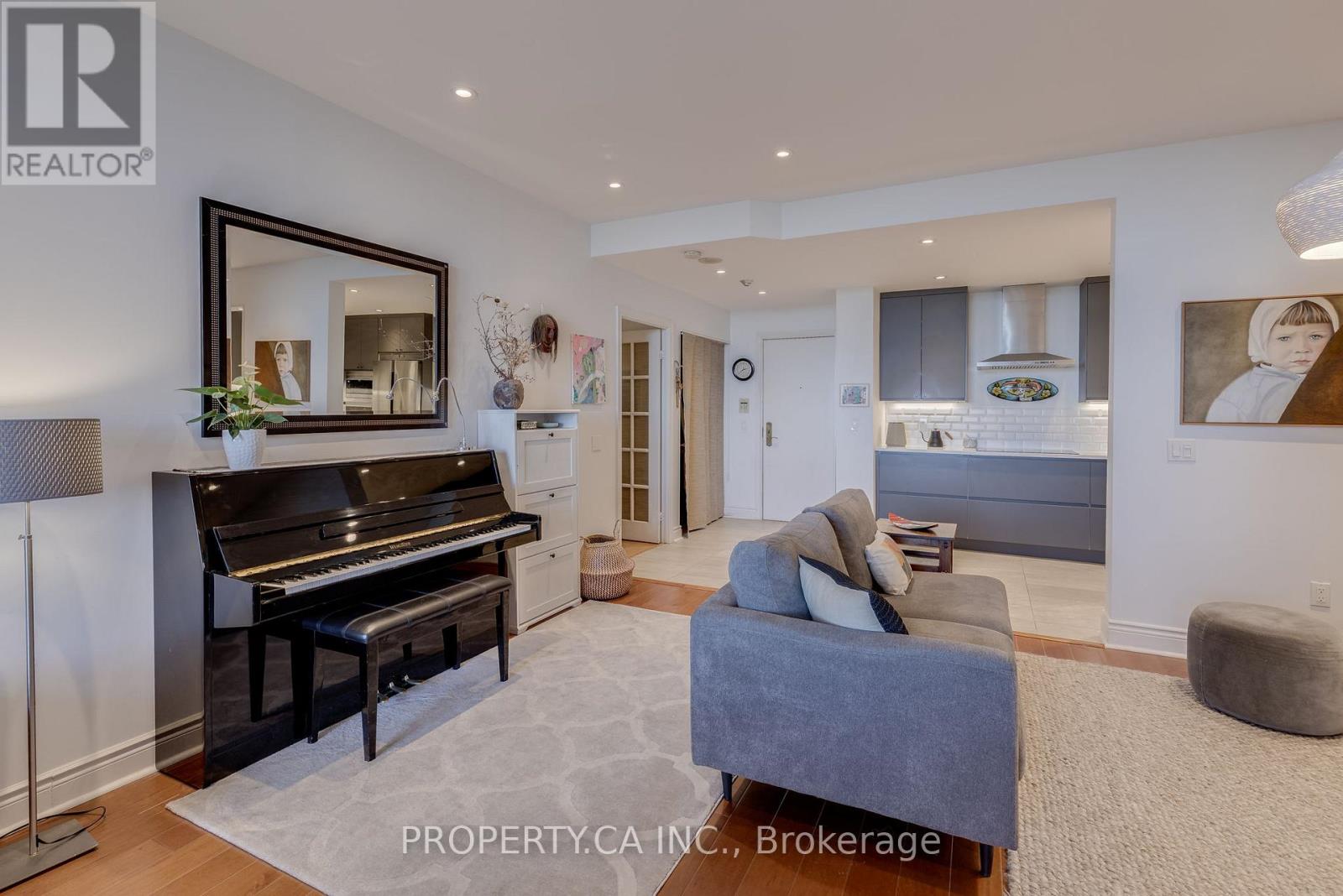1605 - 880 Grandview Way, Toronto, Ontario  M2N 7B2 - Photo 12 - C12432344