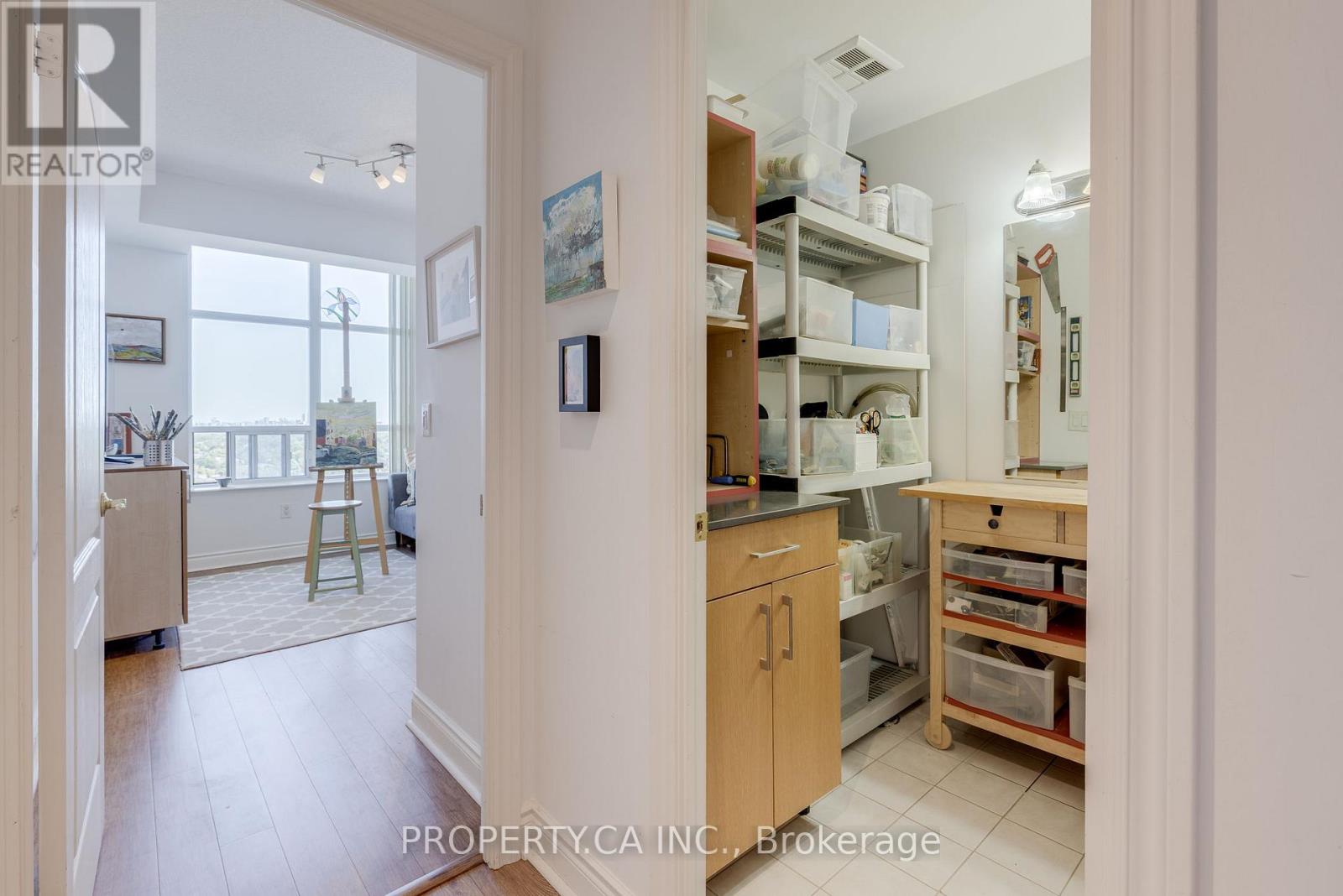 1605 - 880 Grandview Way, Toronto, Ontario  M2N 7B2 - Photo 17 - C12432344