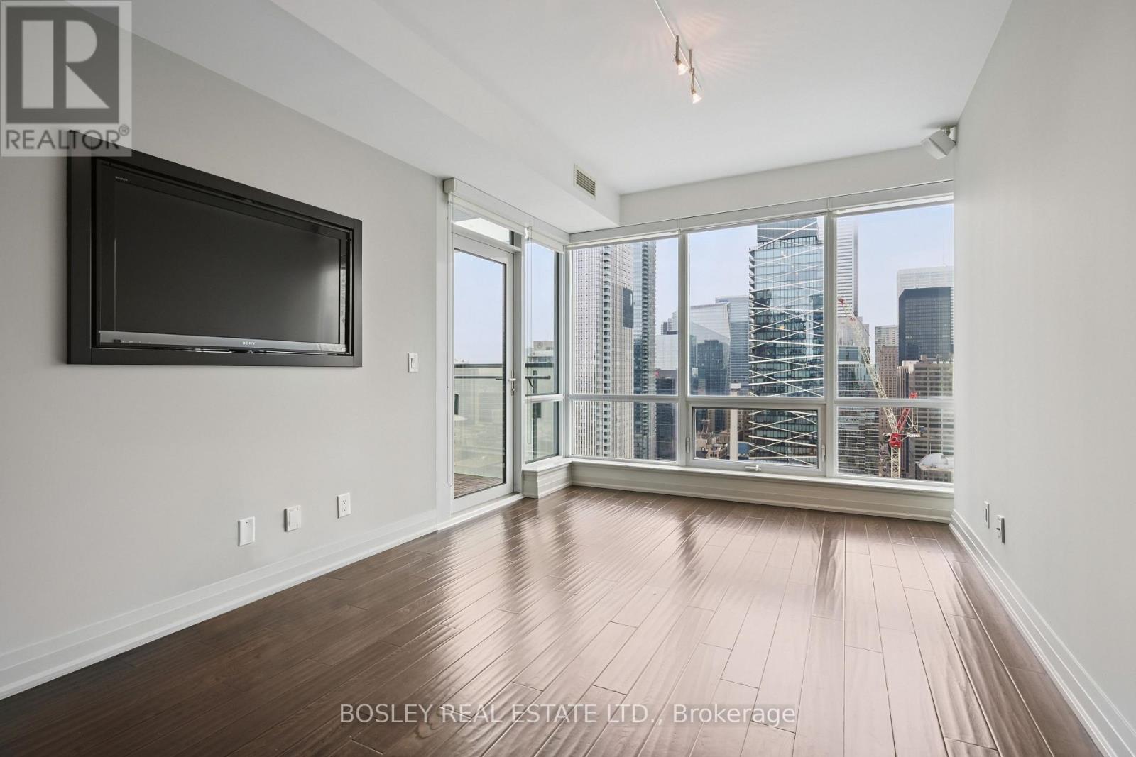 3210 - 80 John Street, Toronto (Waterfront Communities), Ontario  M5V 3X4 - Photo 13 - C12432346