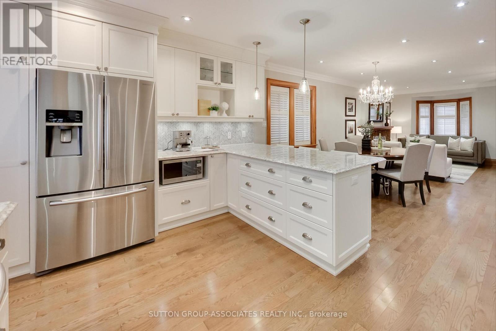 163 Maplewood Avenue, Toronto (Humewood-Cedarvale), Ontario  M6C 1J8 - Photo 14 - C12432352