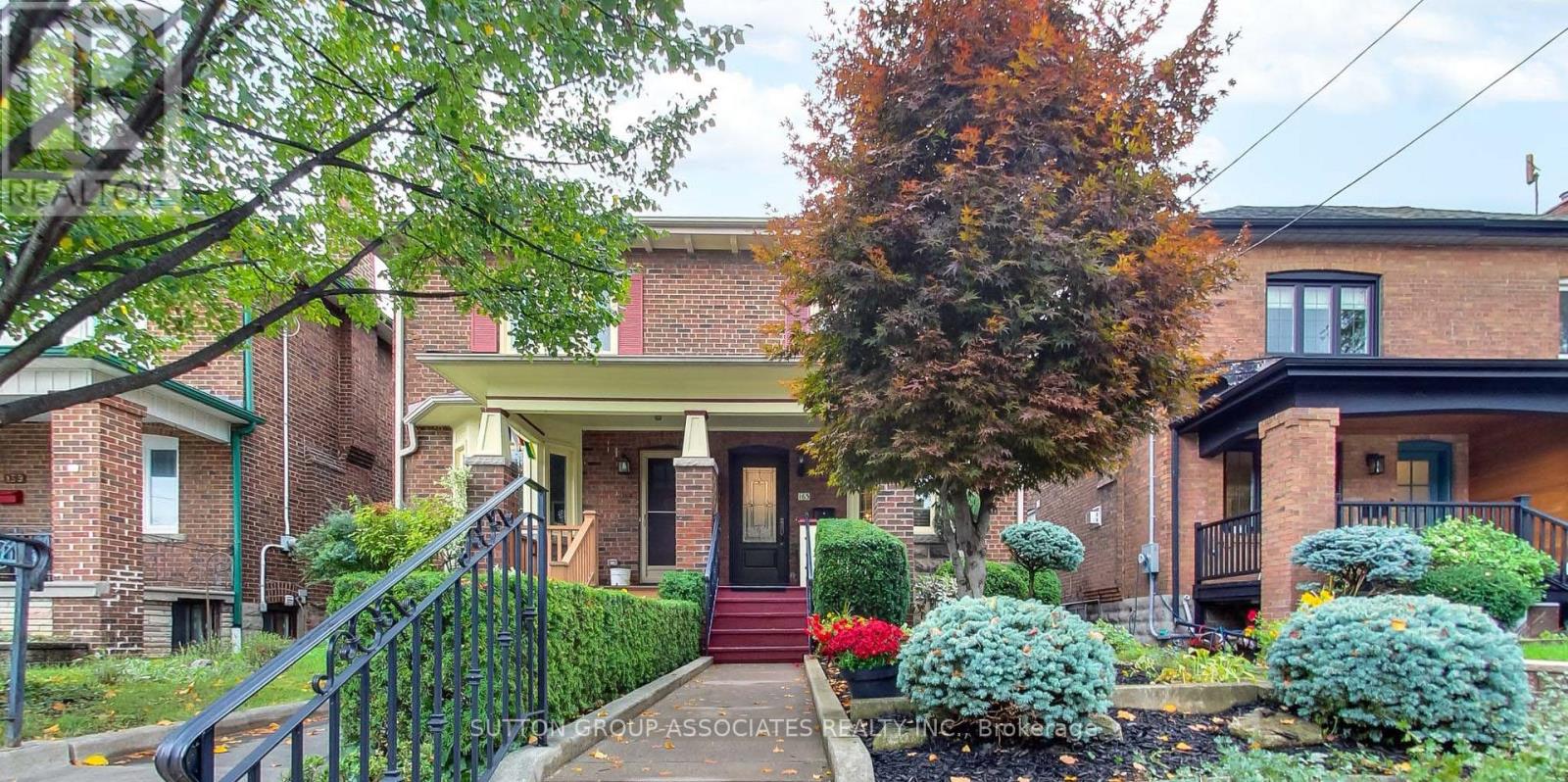 163 Maplewood Avenue, Toronto (Humewood-Cedarvale), Ontario  M6C 1J8 - Photo 2 - C12432352