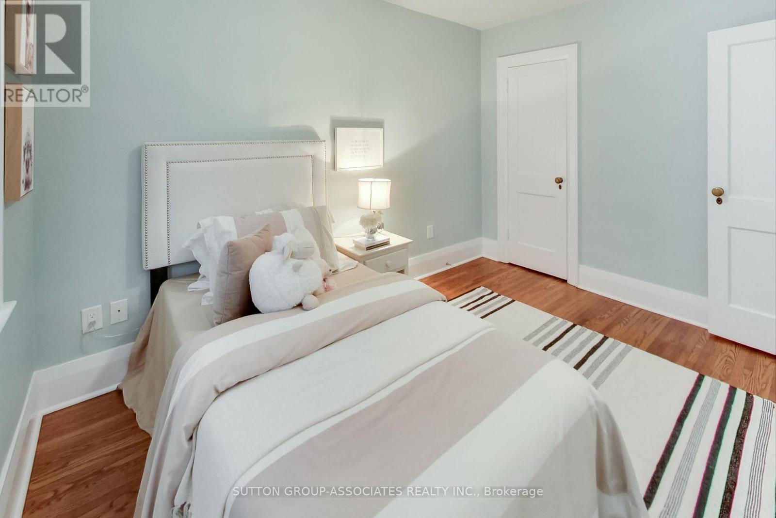 163 Maplewood Avenue, Toronto (Humewood-Cedarvale), Ontario  M6C 1J8 - Photo 20 - C12432352