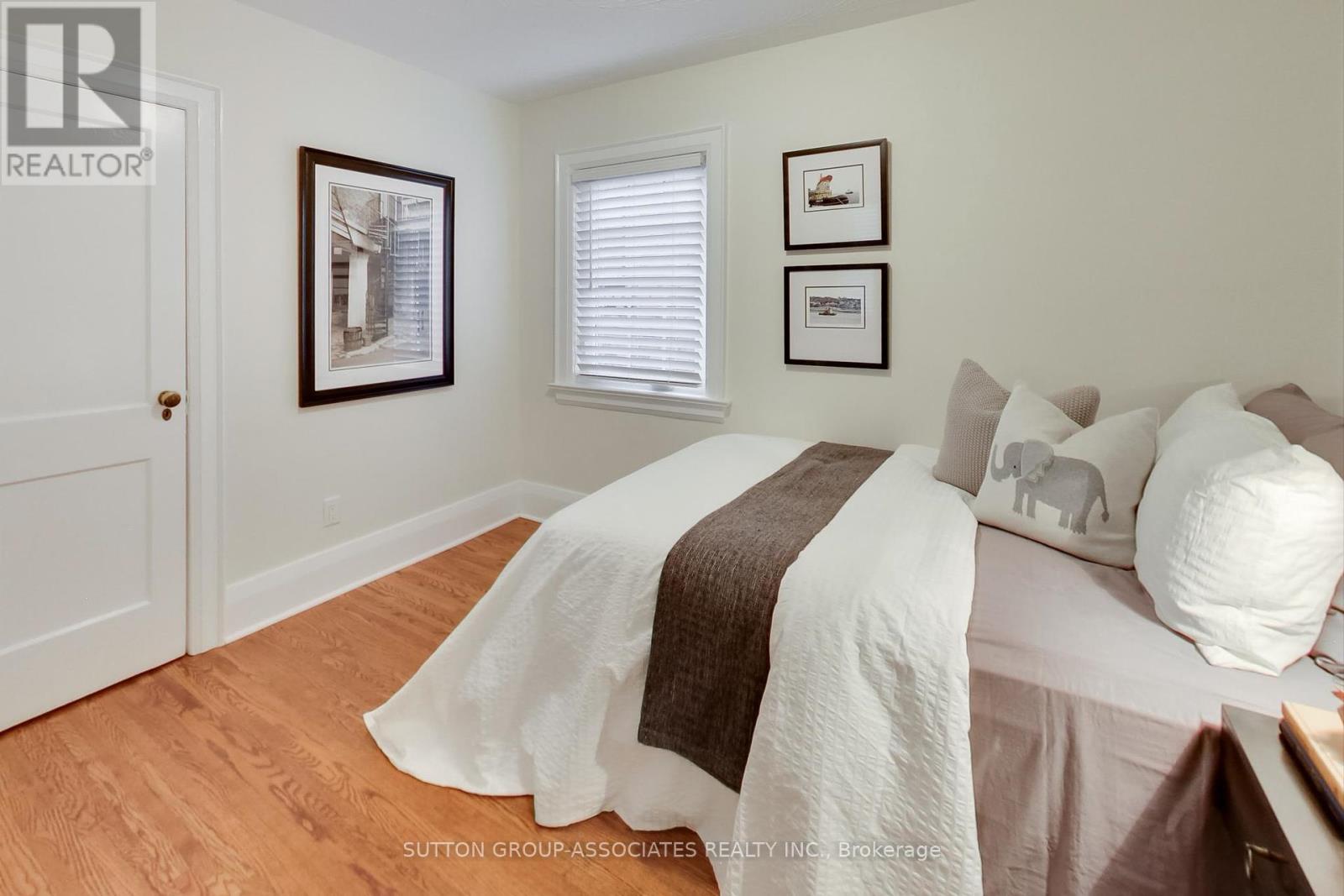163 Maplewood Avenue, Toronto (Humewood-Cedarvale), Ontario  M6C 1J8 - Photo 24 - C12432352
