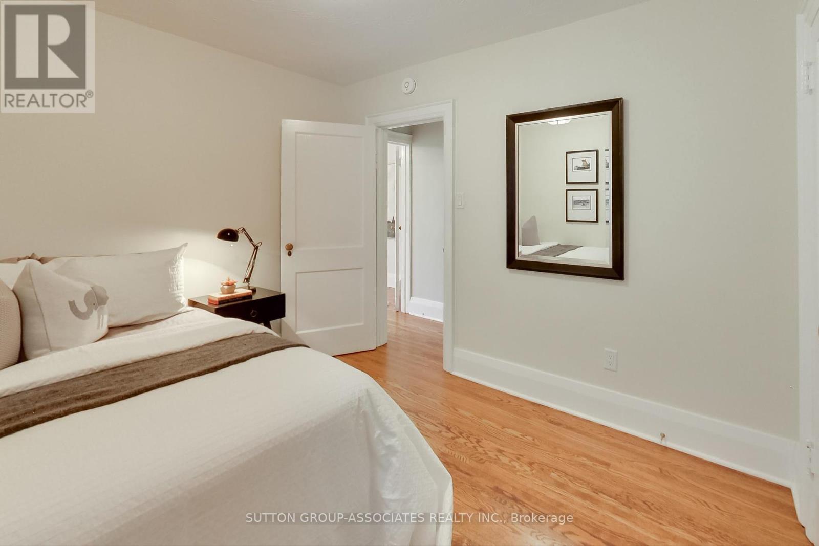 163 Maplewood Avenue, Toronto (Humewood-Cedarvale), Ontario  M6C 1J8 - Photo 26 - C12432352
