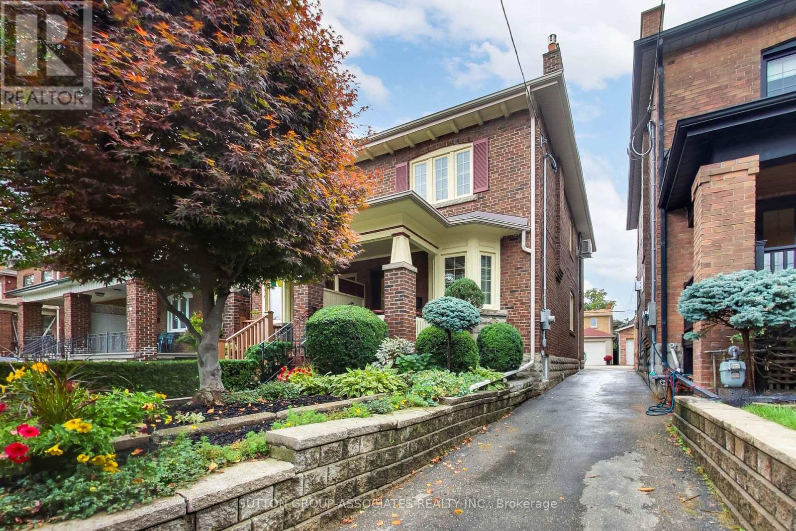 163 Maplewood Avenue, Toronto (Humewood-Cedarvale), Ontario  M6C 1J8 - Photo 3 - C12432352