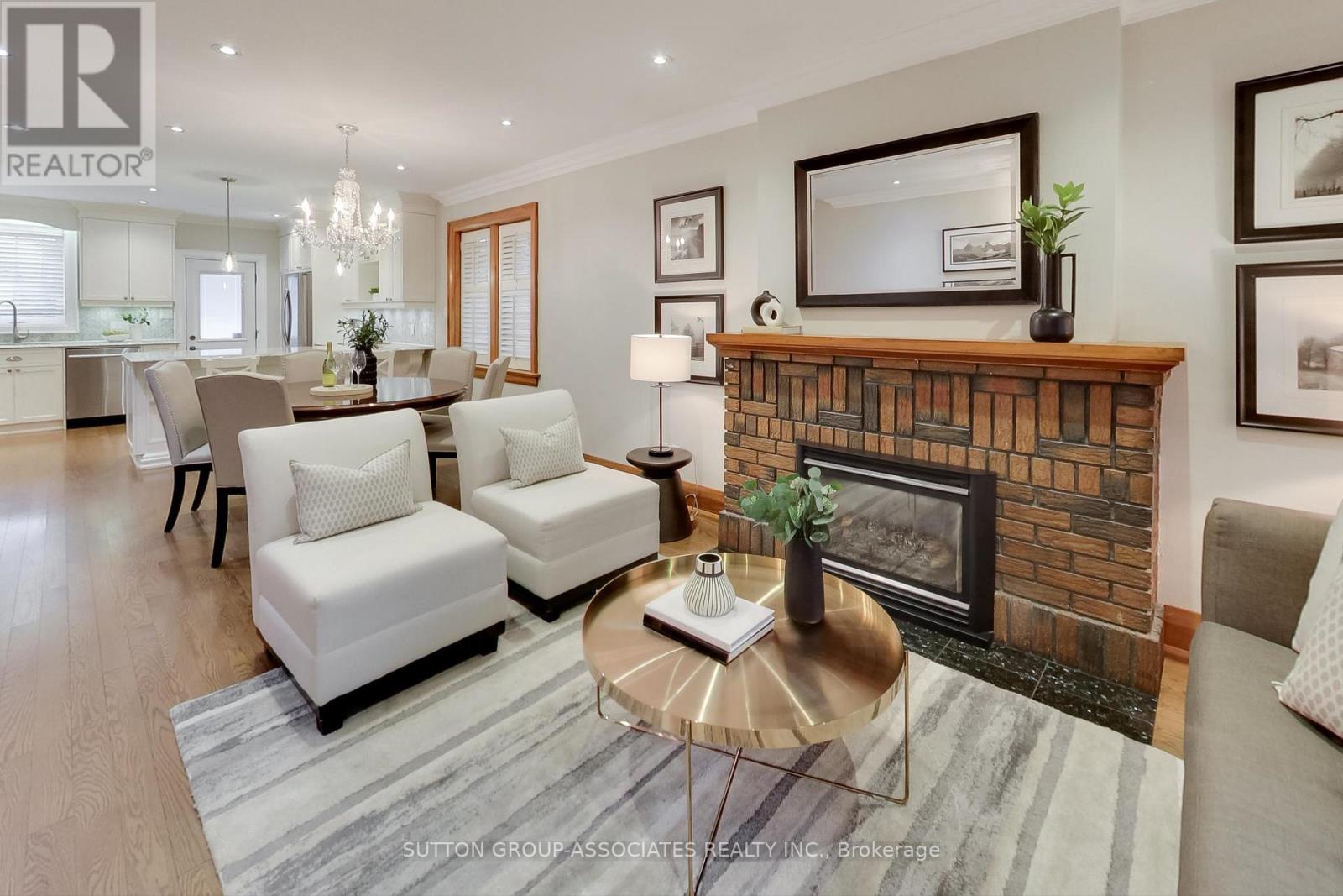 163 Maplewood Avenue, Toronto (Humewood-Cedarvale), Ontario  M6C 1J8 - Photo 5 - C12432352