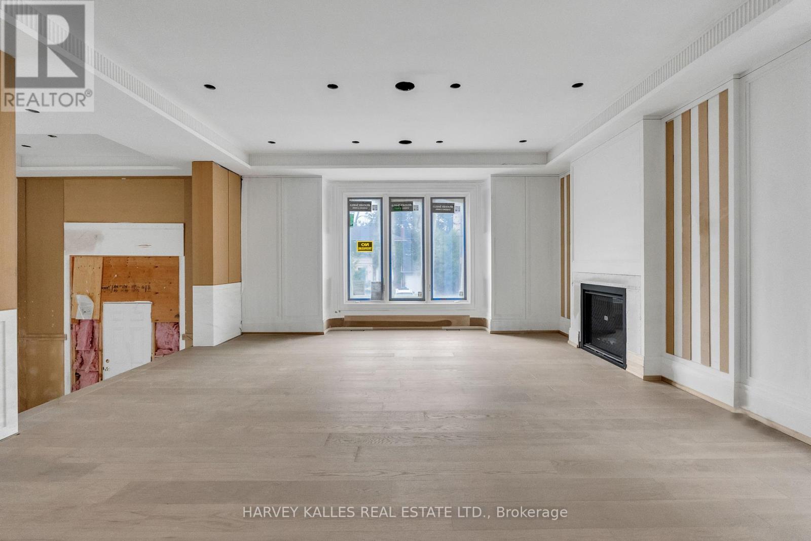 541 Deloraine Avenue, Toronto, Ontario  M5M 2C2 - Photo 11 - C12432421