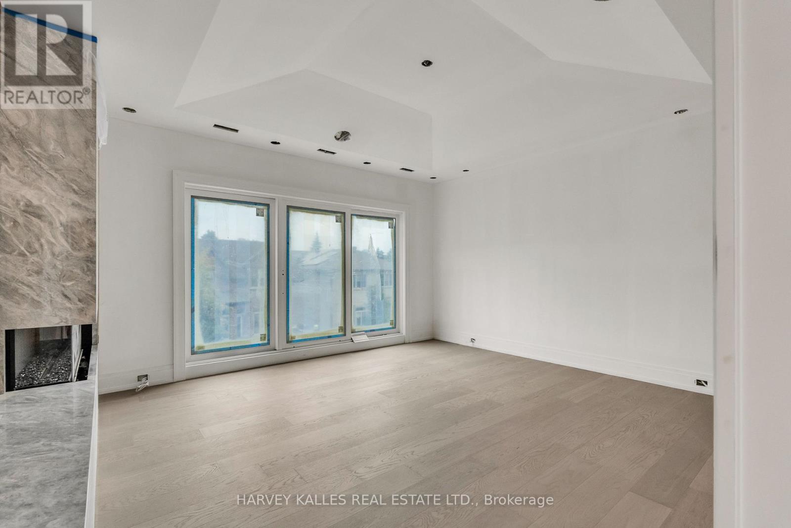 541 Deloraine Avenue, Toronto, Ontario  M5M 2C2 - Photo 24 - C12432421