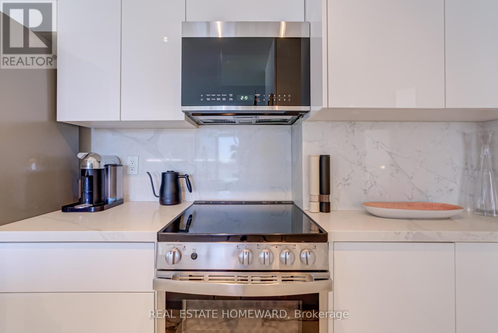1004 - 255 Richmond Street E, Toronto, Ontario  M5A 4T7 - Photo 10 - C12432433