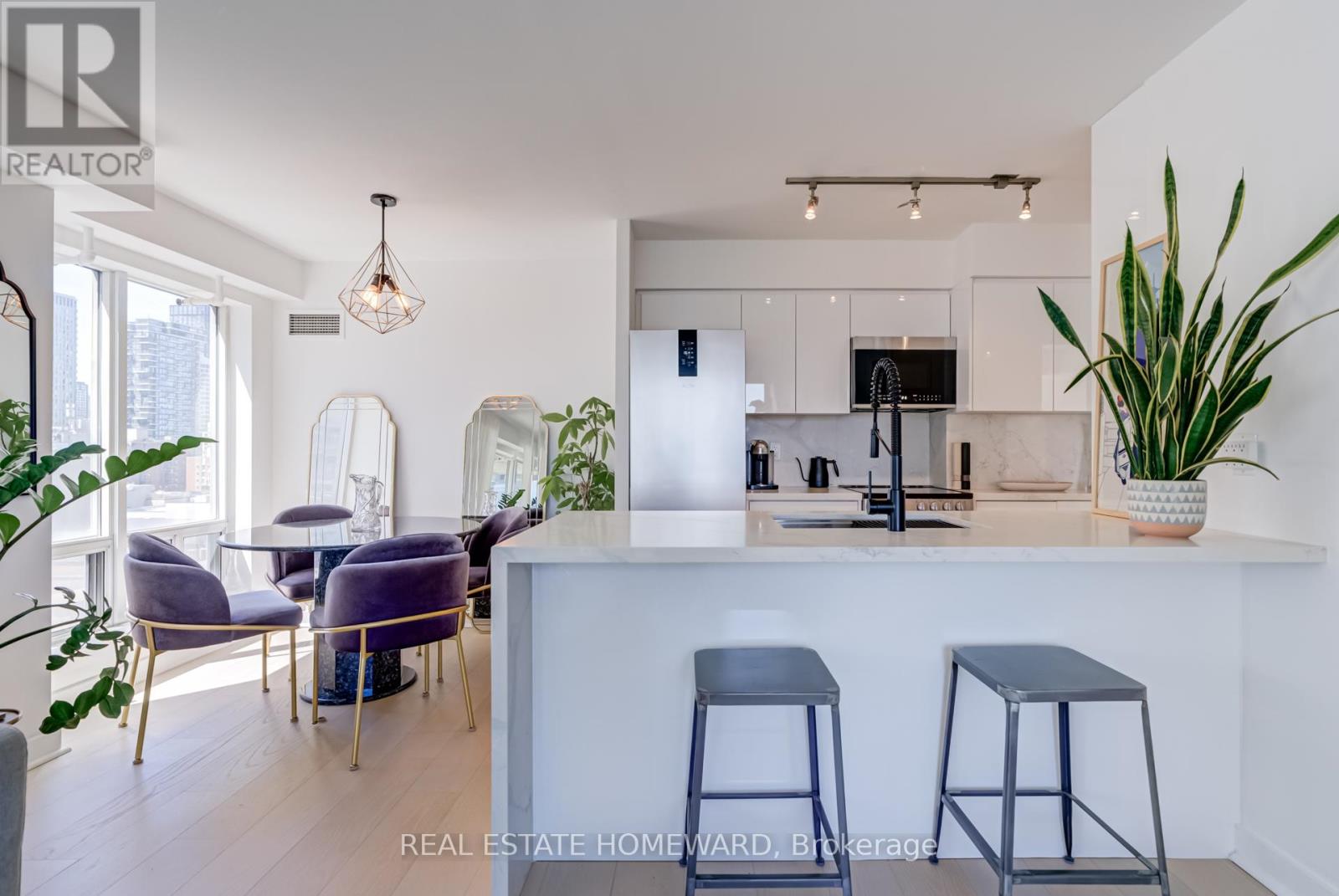1004 - 255 Richmond Street E, Toronto, Ontario  M5A 4T7 - Photo 7 - C12432433