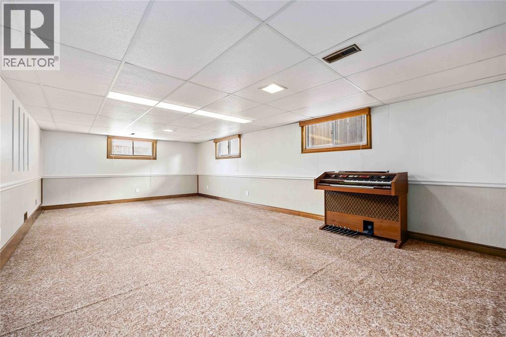 961 Ennisclaire Drive, Sarnia, Ontario  N7V 3G8 - Photo 18 - 25024645