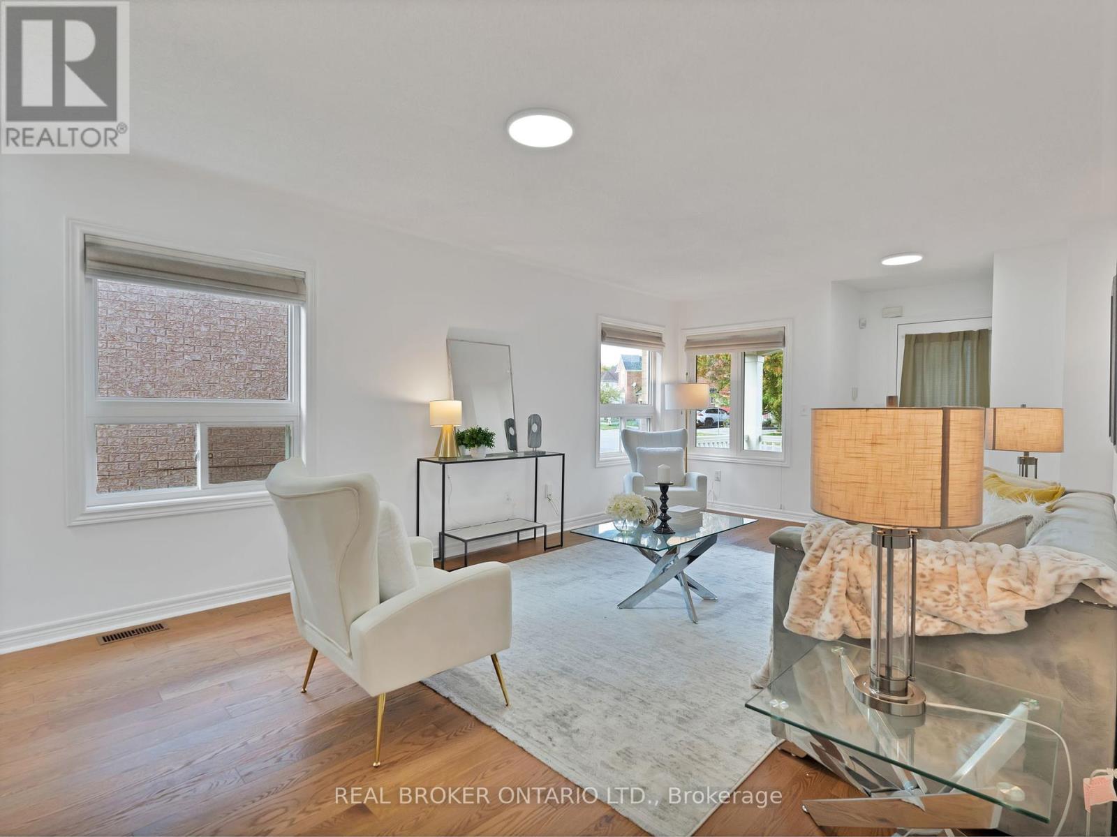 462 Staines Road, Toronto, Ontario  M1X 2B9 - Photo 6 - E12432324