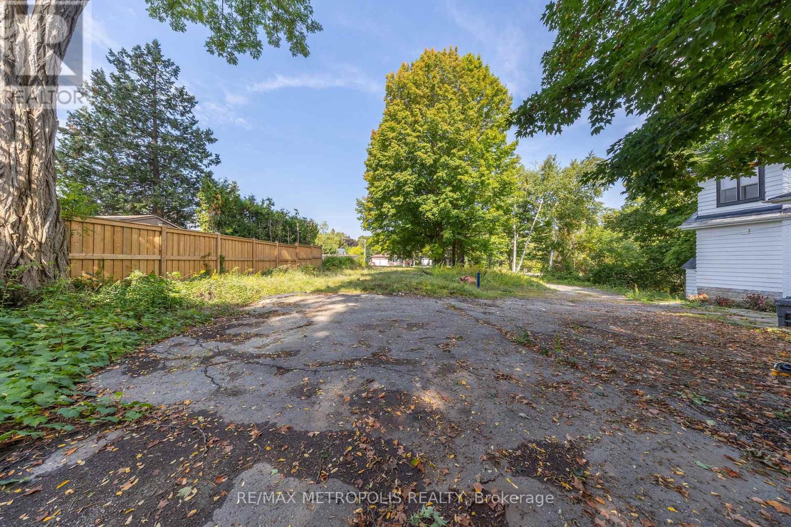 5297 Lawrence Avenue E, Toronto, Ontario  M1C 1R5 - Photo 10 - E12432330