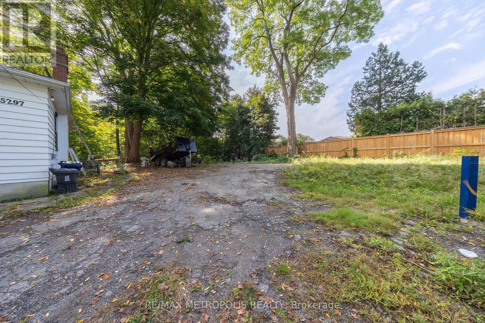5297 Lawrence Avenue E, Toronto, Ontario  M1C 1R5 - Photo 6 - E12432330