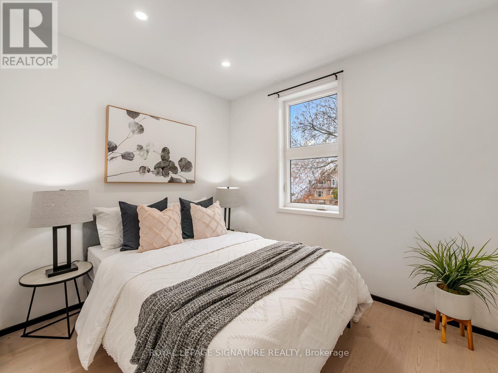 186 Oak Park Avenue, Toronto, Ontario  M4C 4M8 - Photo 26 - E12432337