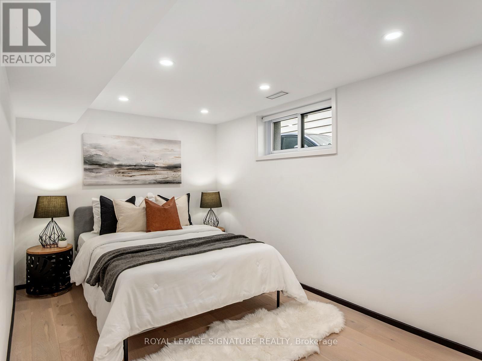 186 Oak Park Avenue, Toronto, Ontario  M4C 4M8 - Photo 39 - E12432337