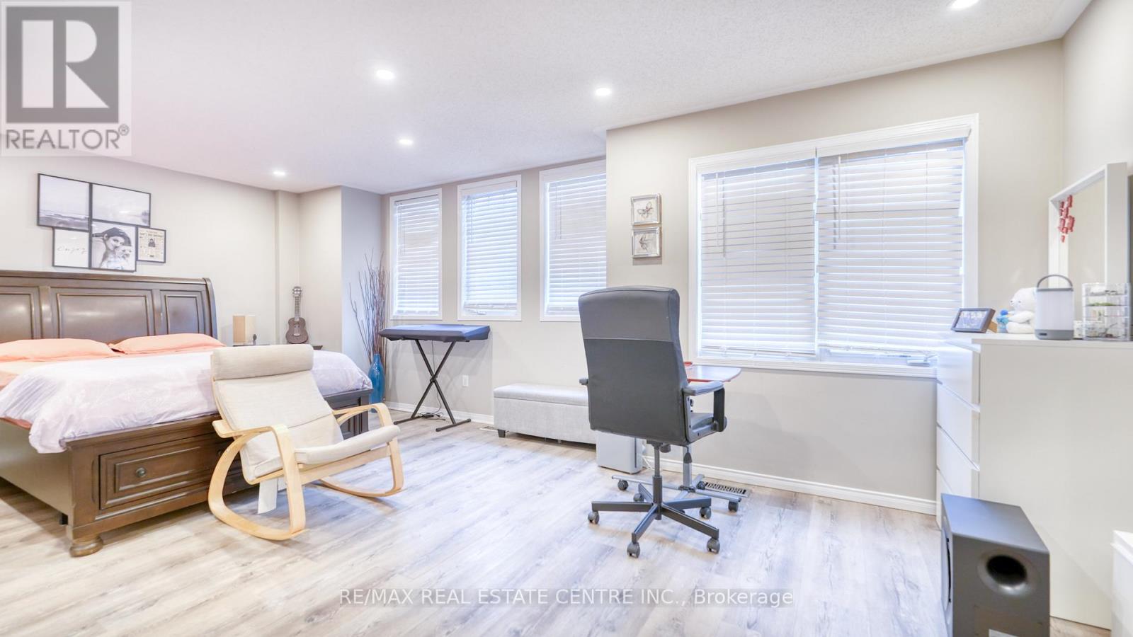 37 Shenandoah Drive, Whitby, Ontario  L1P 1S9 - Photo 26 - E12432342